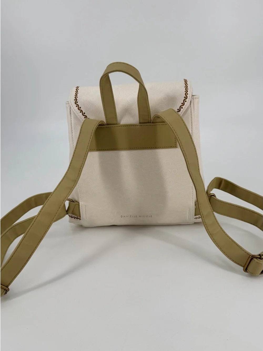 Danielle Nicole Zelda Small Backpack Bag - Picture 9 of 10